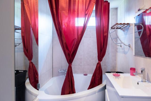 Residence Groupama Lyon Meyzieu ภายนอก รูปภาพ
